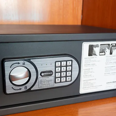 Cibeles Playa Hotell