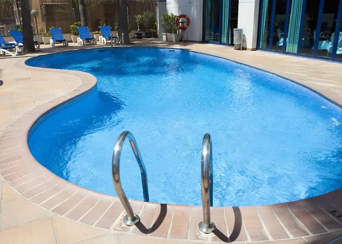 Hotel Cibeles Playa 3*
